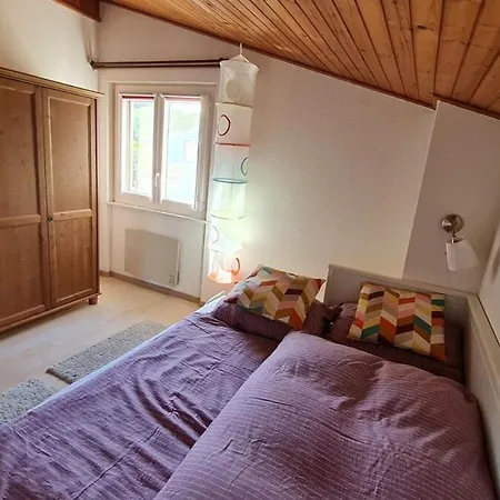 Feriehus Suesse Doppelhaushaelfte, Mit Garten Und Parkplaetzen
